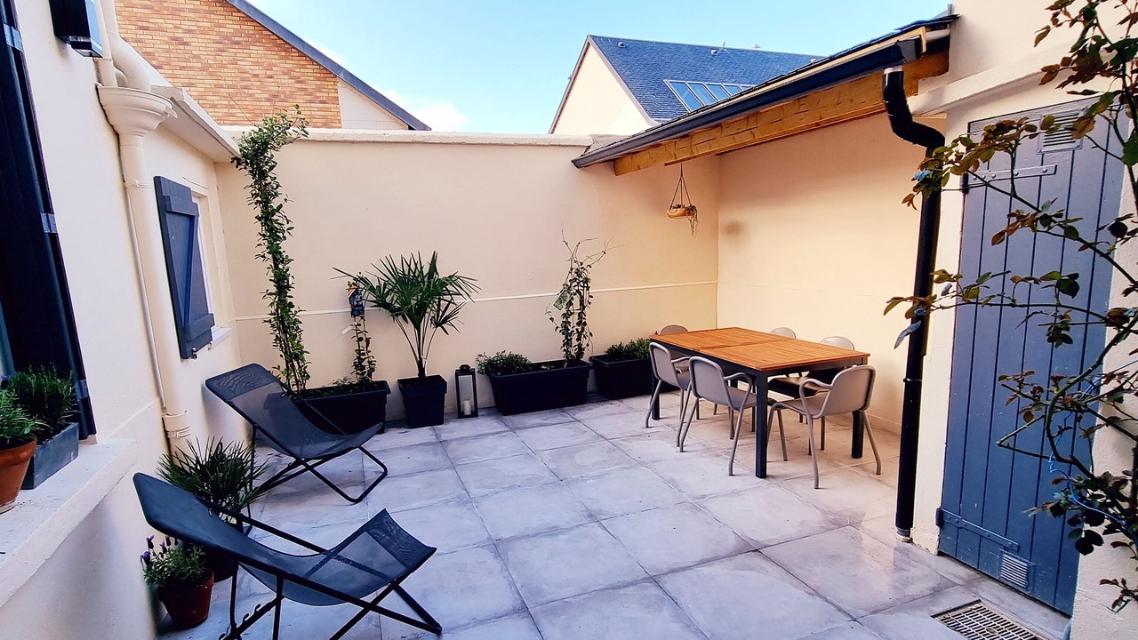Photo of Outdoor in Cote Ouest Ormeaux