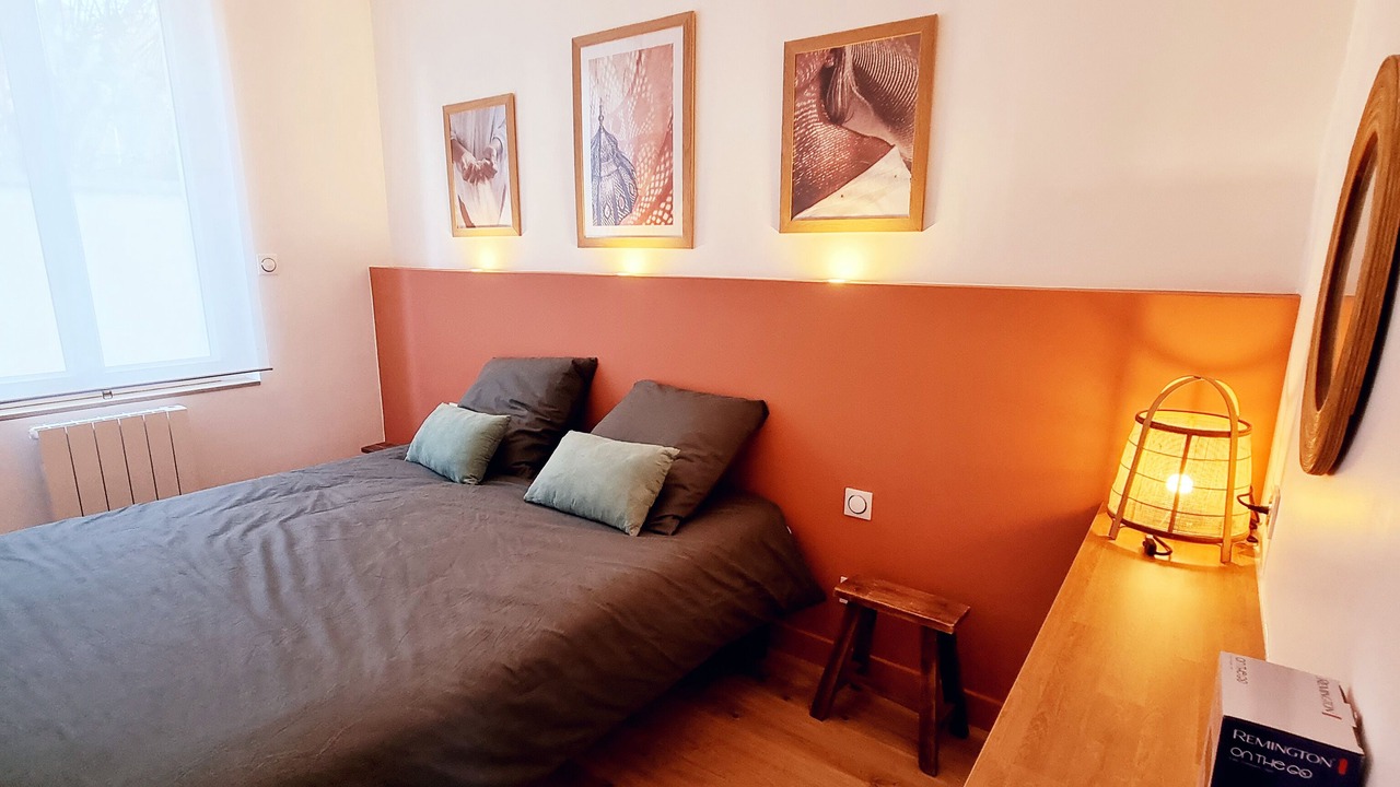 Photo of Bedroom in Cote Ouest Ormeaux