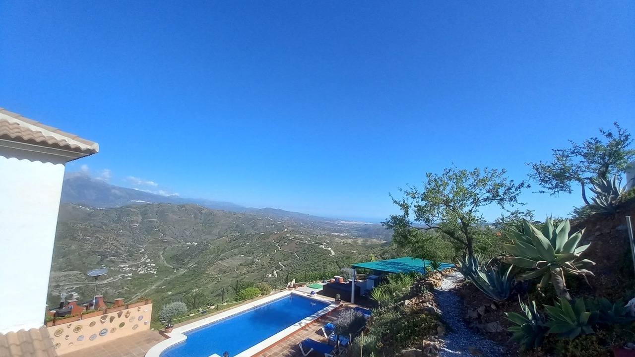 Photo of Outdoor in Comares