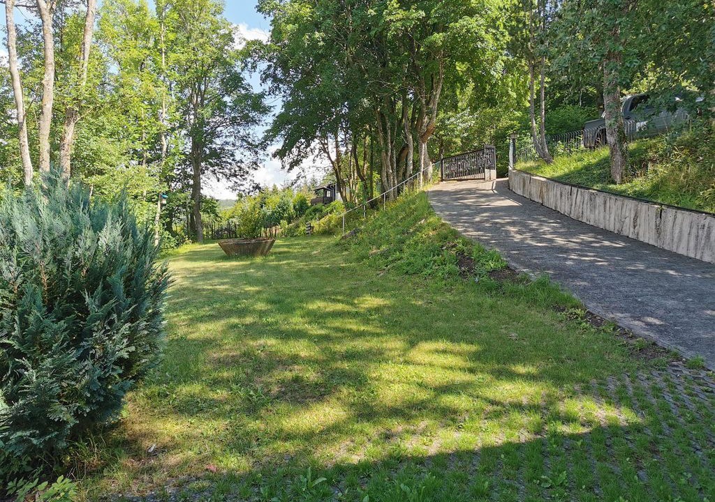Photo of Outdoor in Buchschirm