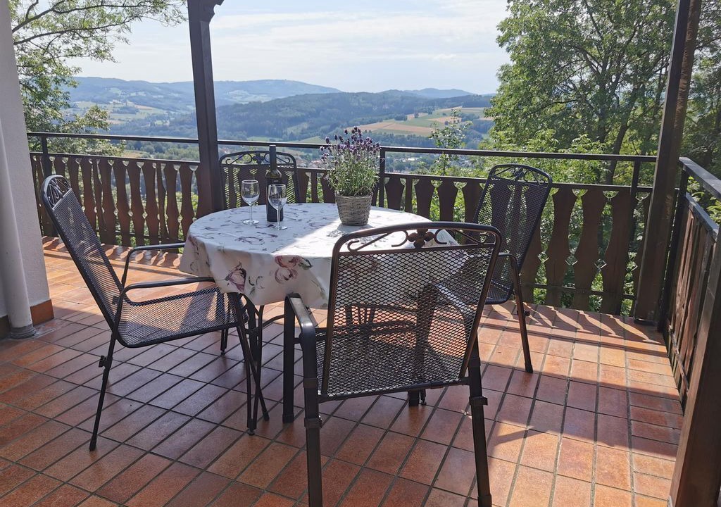 Photo of Outdoor in Buchschirm
