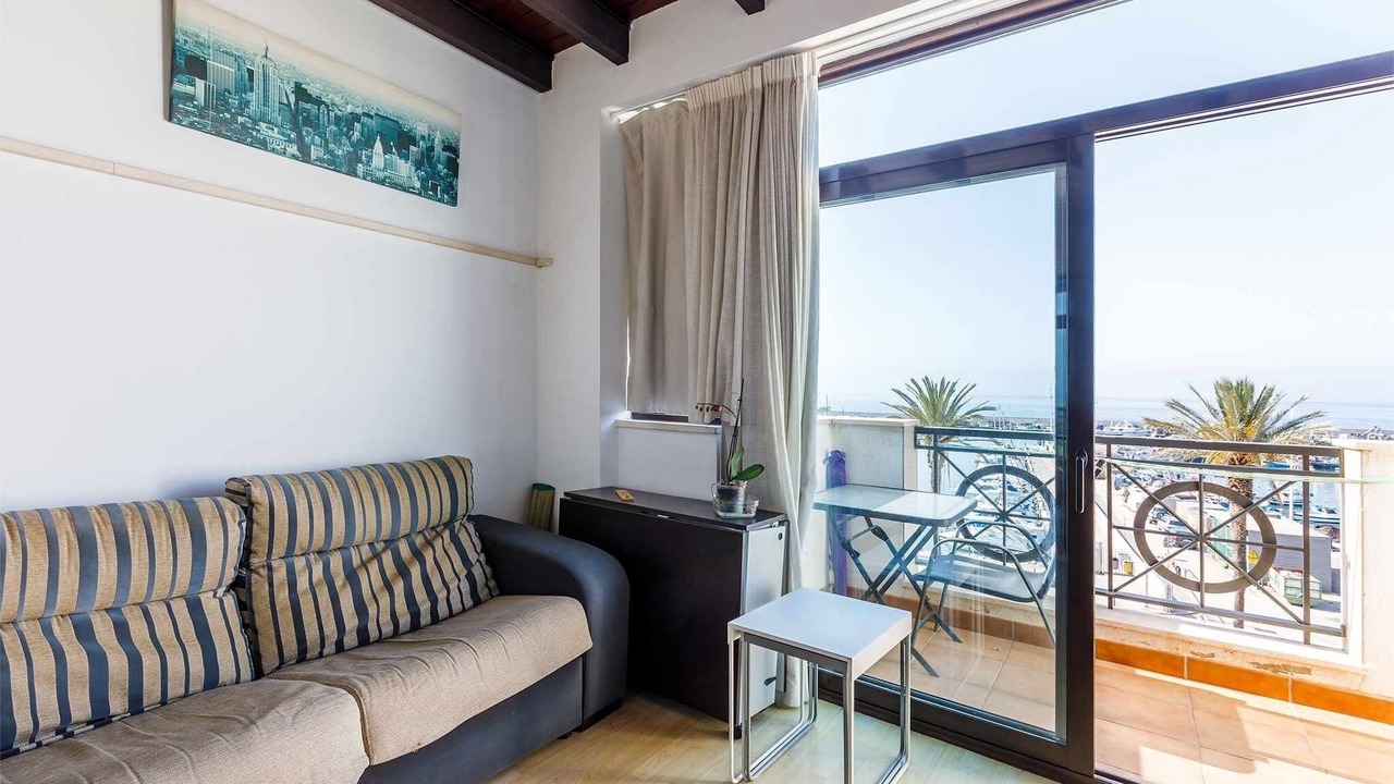 Photo of Livingroom in Caleta de Velez