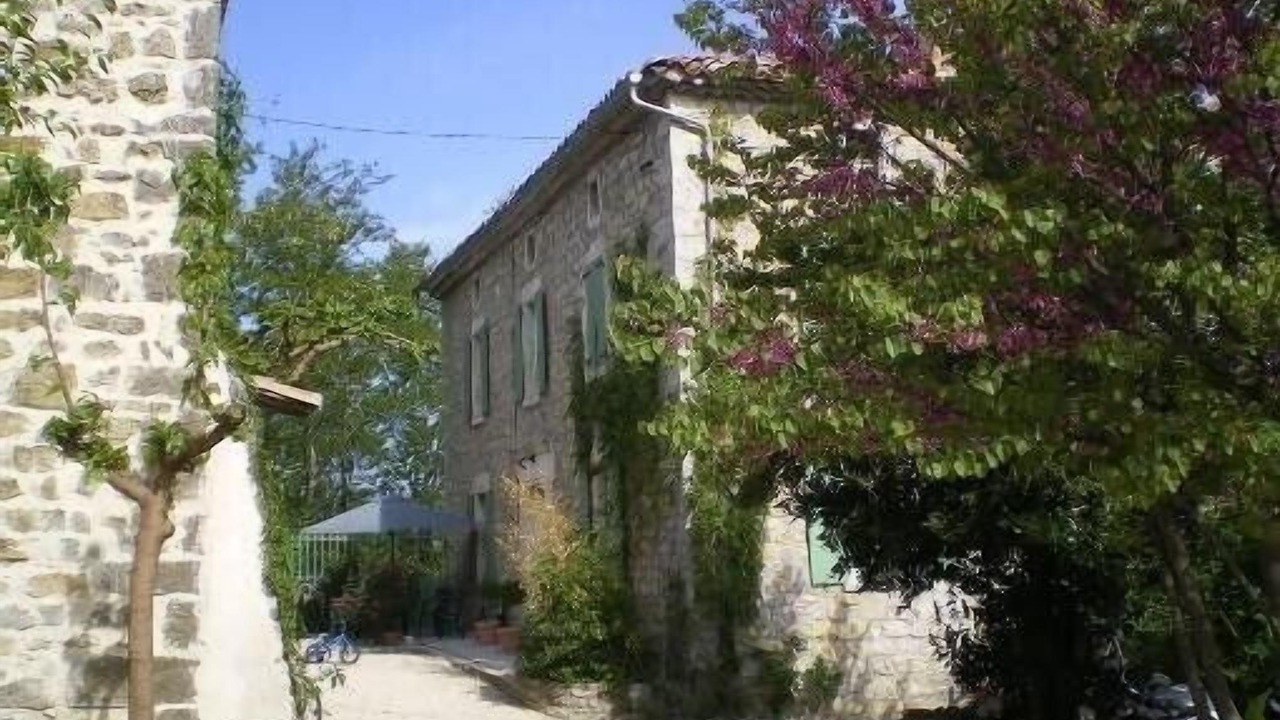 Photo of Outdoor in Grospierres