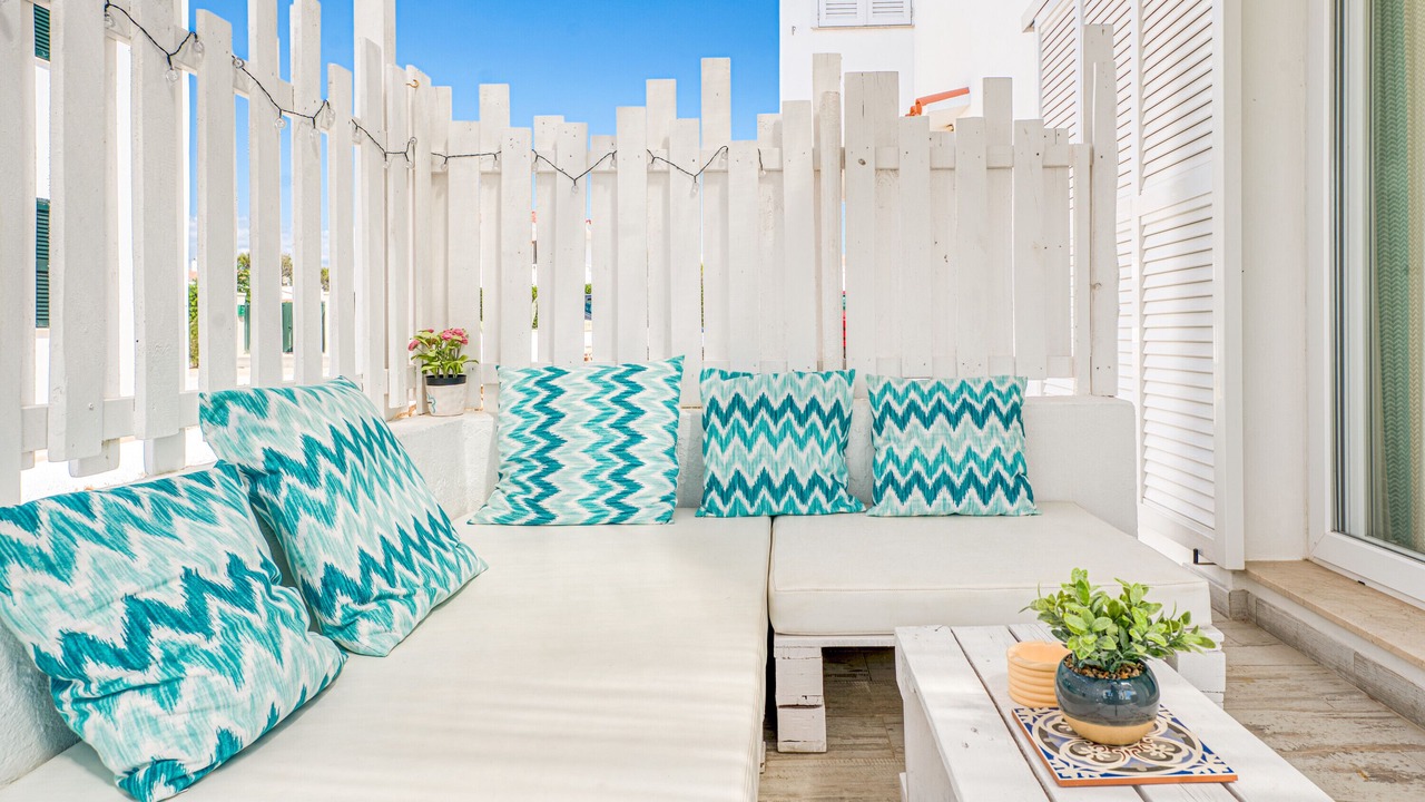 Photo of Patio Balcony in Cala Blanca