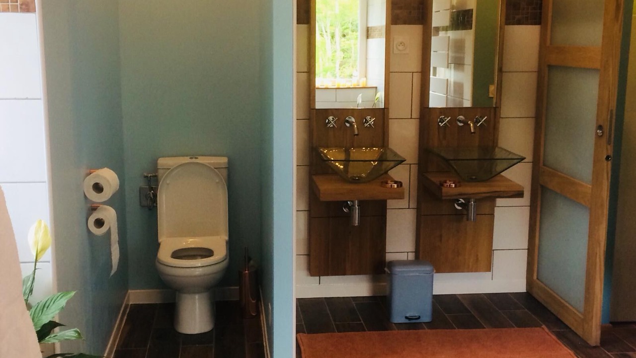 Photo of Bathroom in Saint-Etienne-de-Boulogne