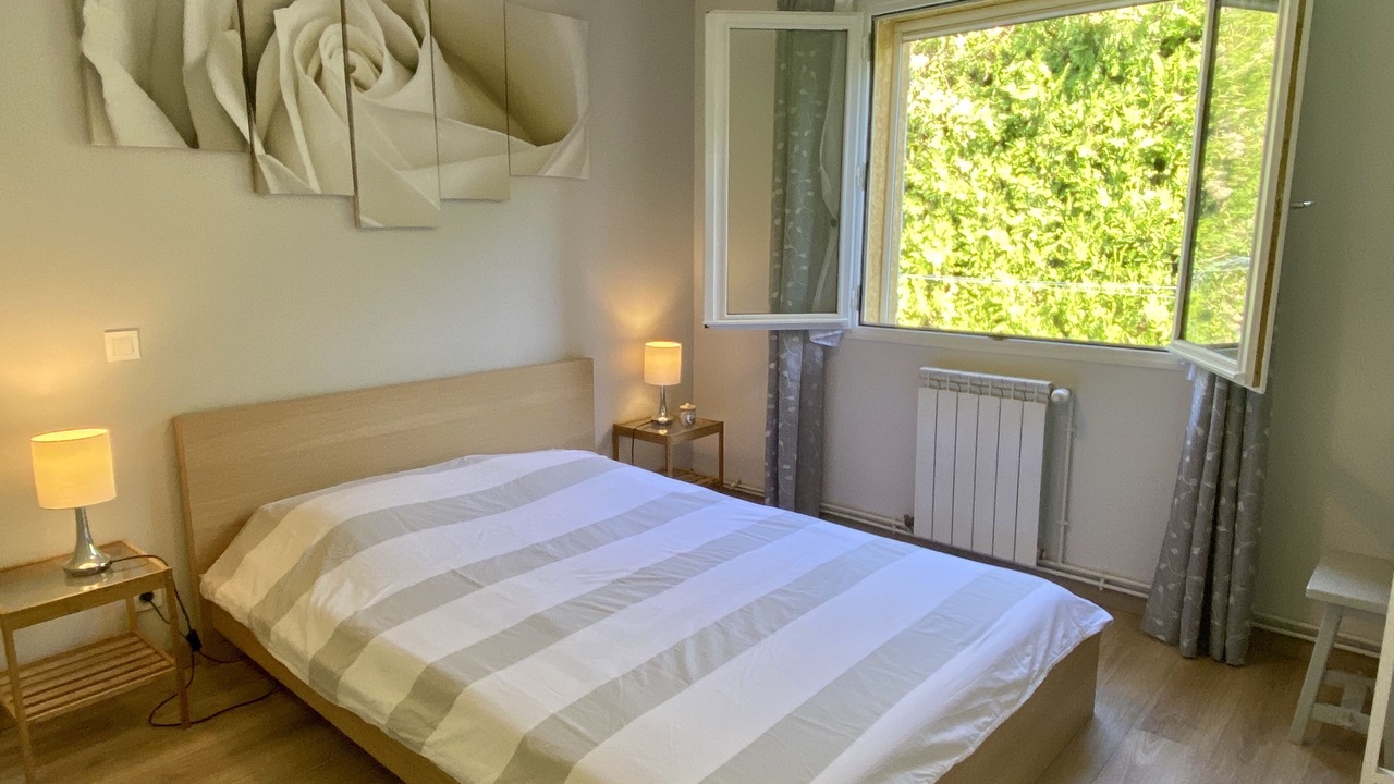 Photo of Bedroom in Mouries