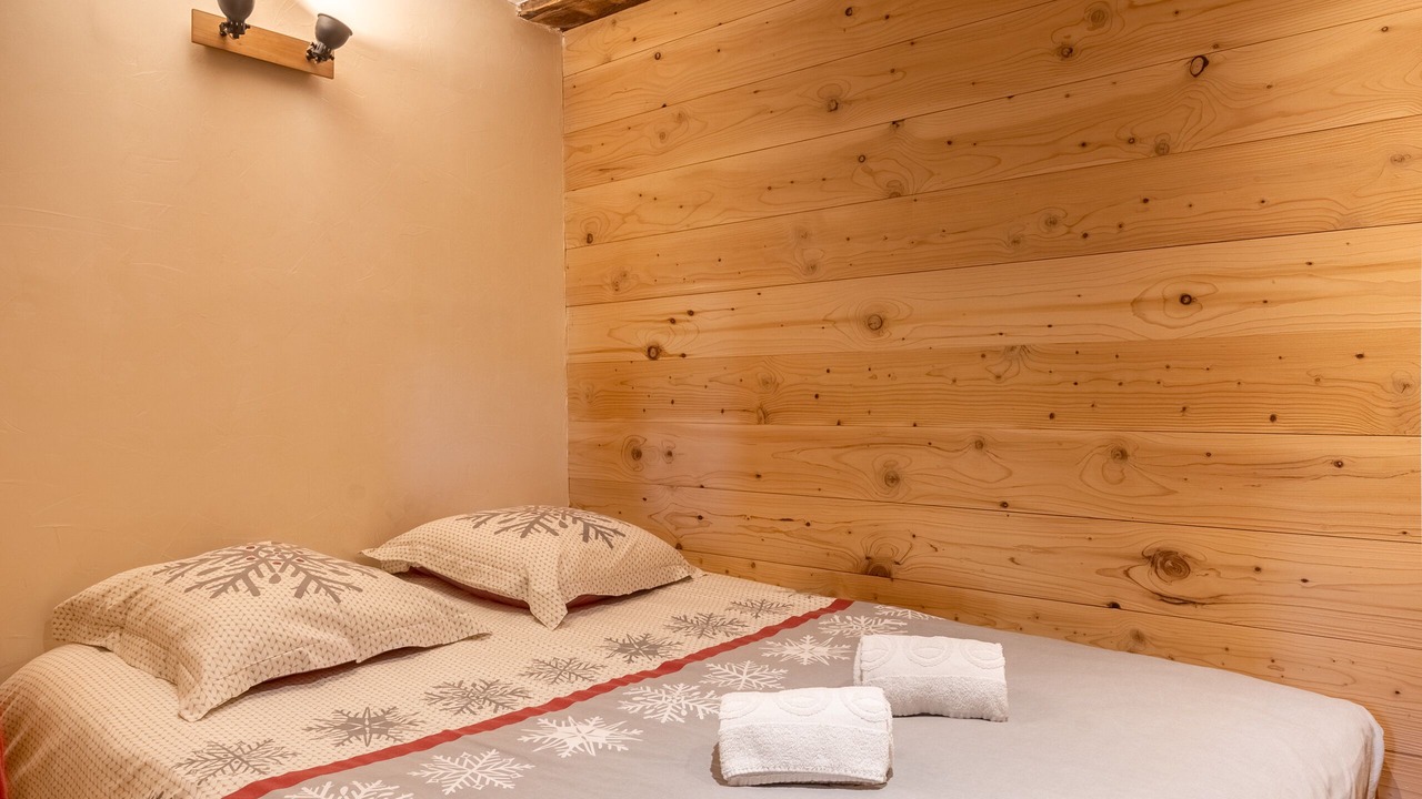Photo of Bedroom in Les Clefs