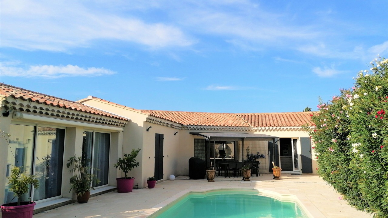 Photo of Outdoor in Eyragues