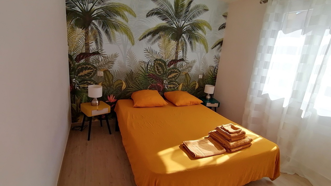 Photo of Bedroom in Eyragues