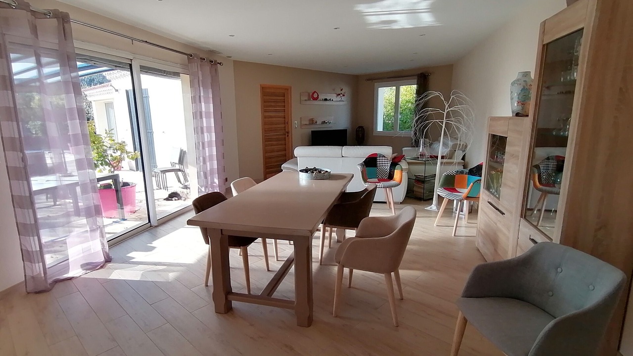 Photo of Livingroom in Eyragues