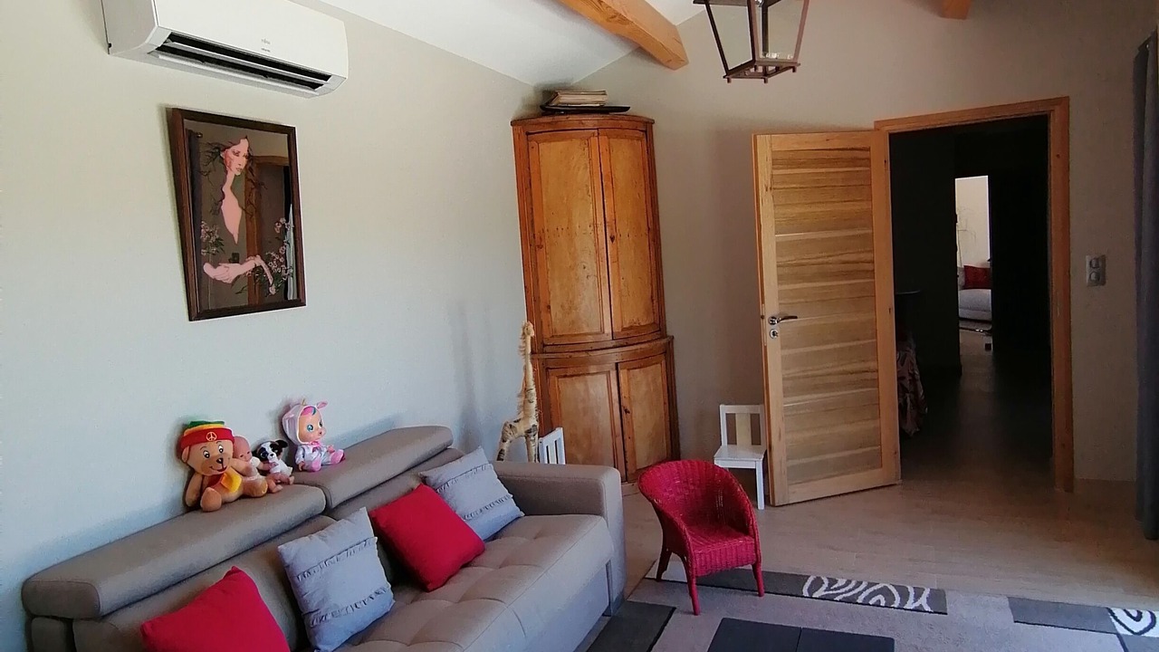 Photo of Livingroom in Eyragues