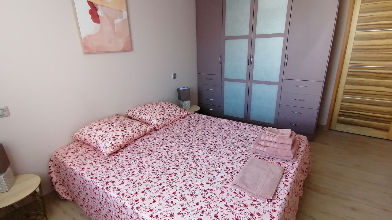 Photo of Bedroom in Eyragues
