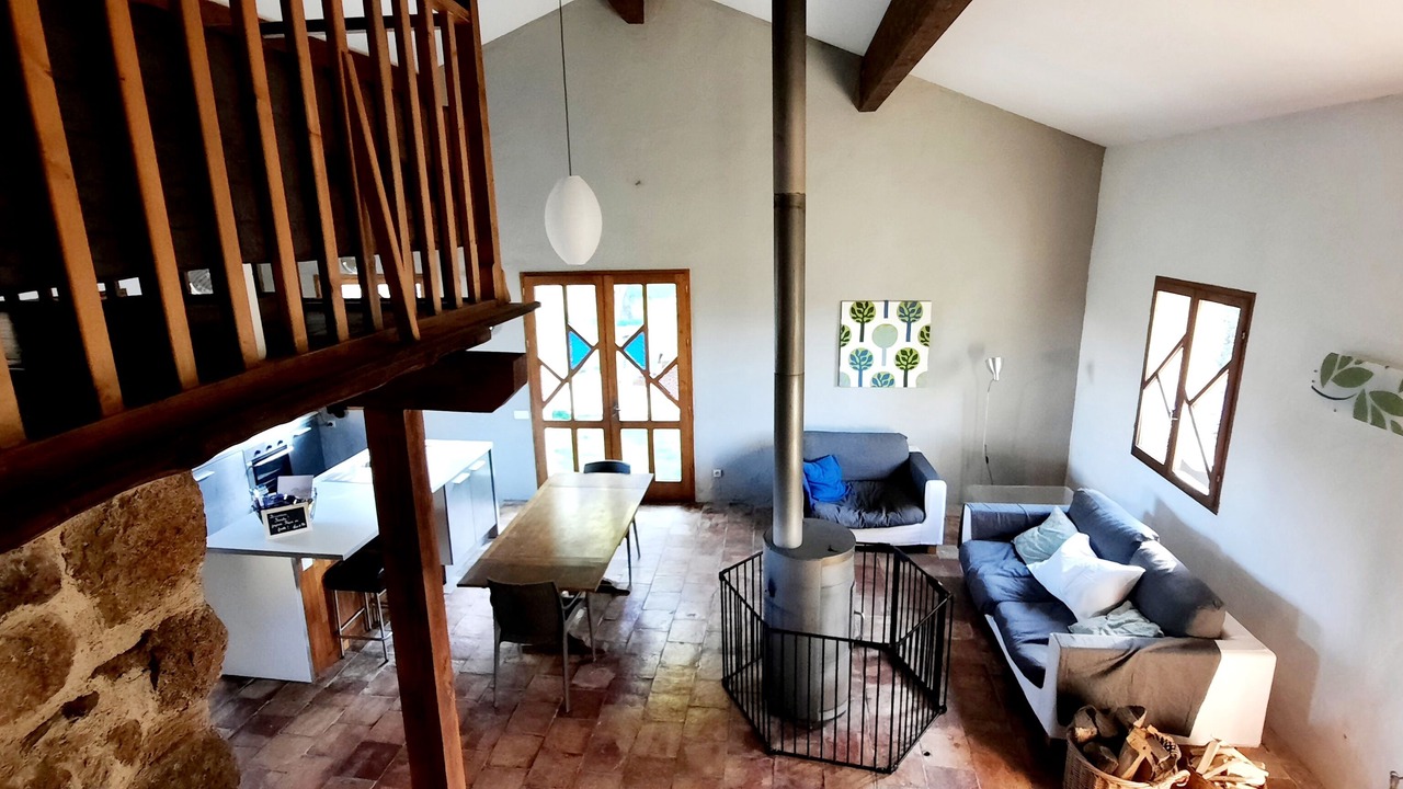 Photo of Livingroom in Silhac