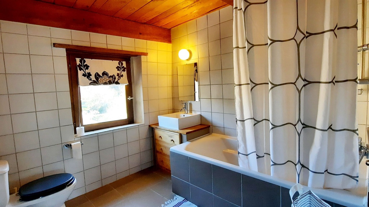 Photo of Bathroom in Silhac