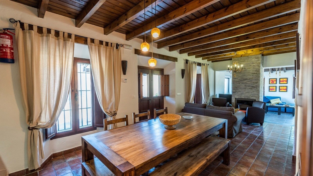 Photo of Others in Arroyomolinos de Leon