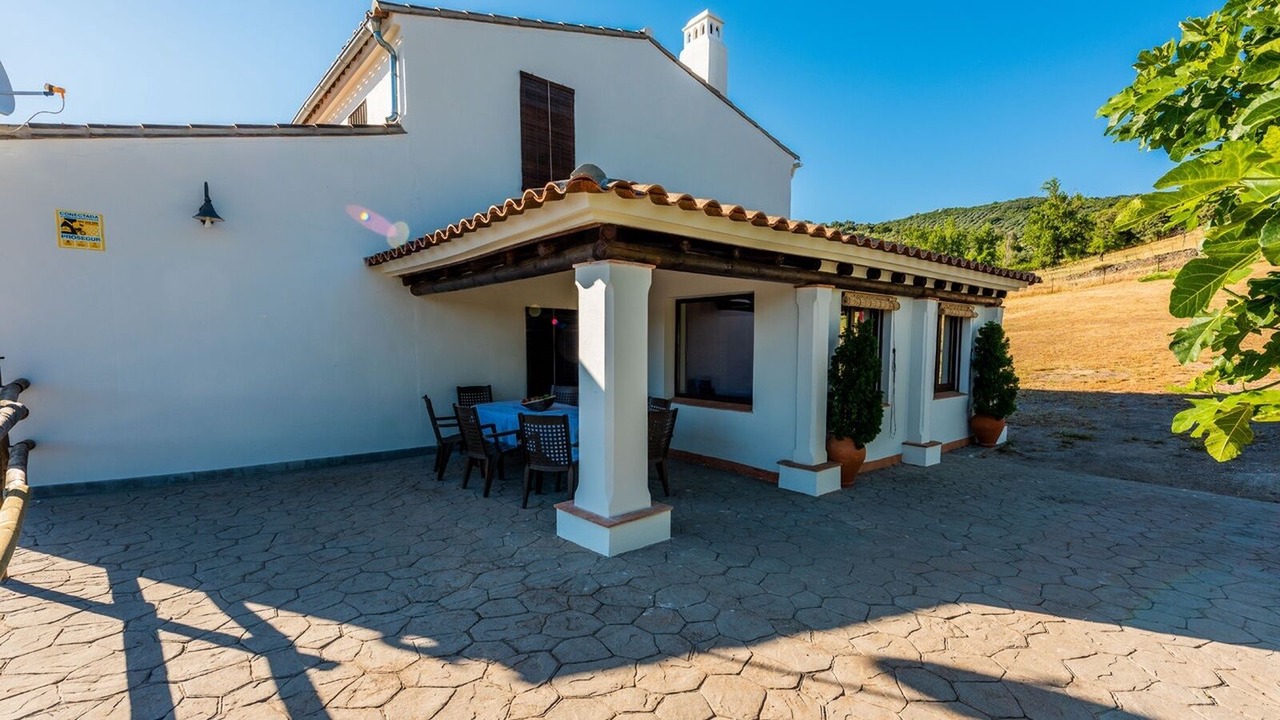 Photo of Outdoor in Arroyomolinos de Leon