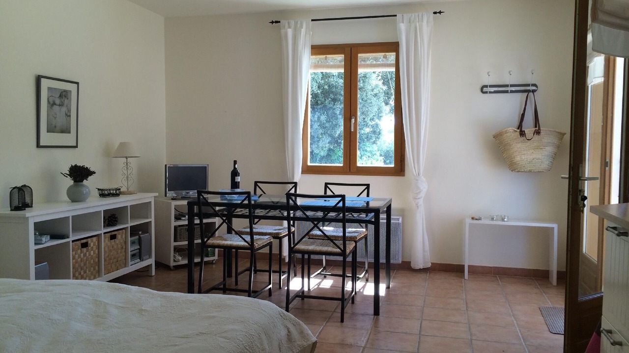 Photo of Livingroom in Garrigues-Sainte-Eulalie