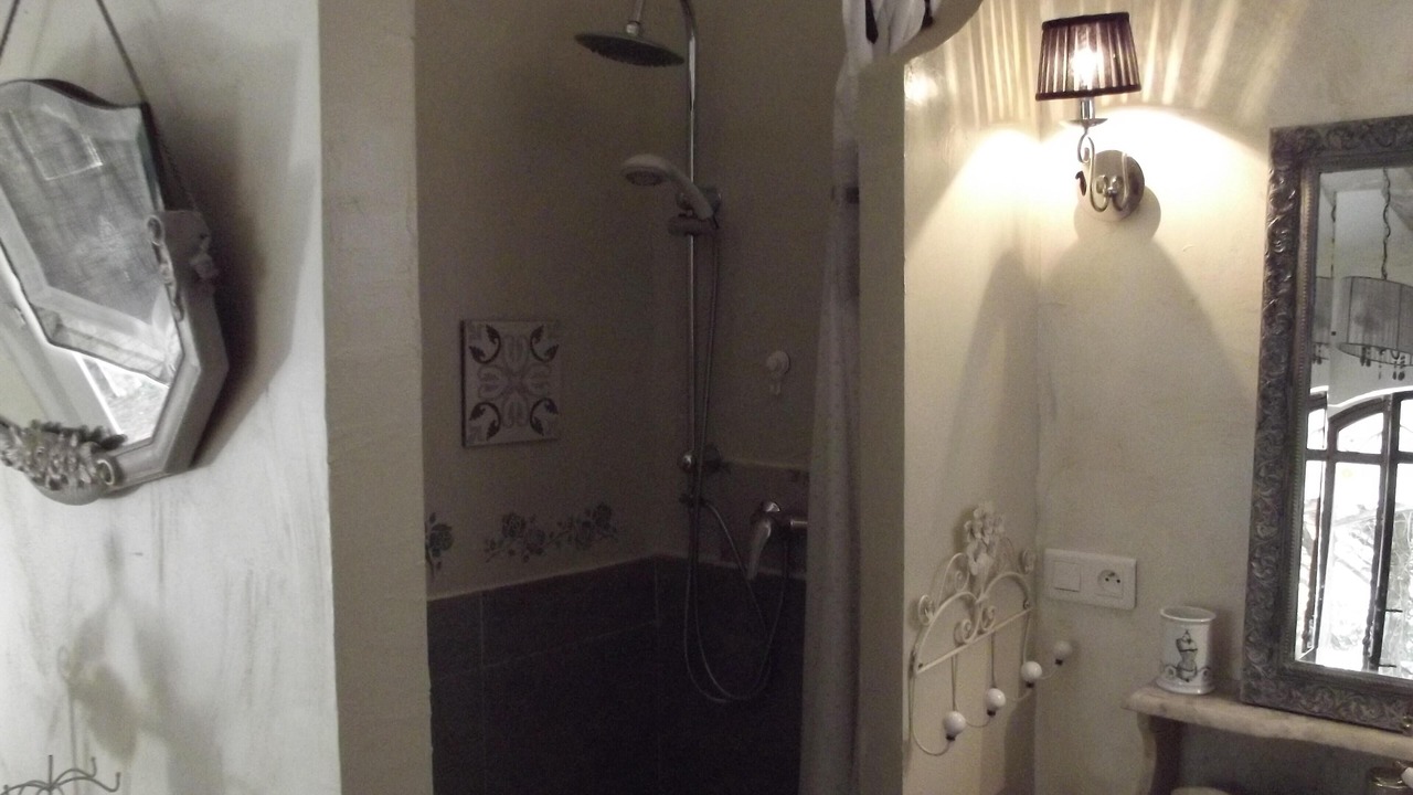 Photo of Bathroom in Cabries