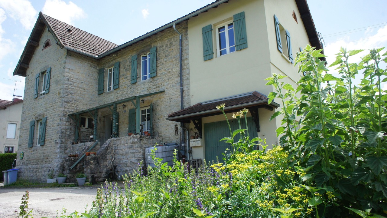 Photo of Outdoor in Pont-de-Poitte
