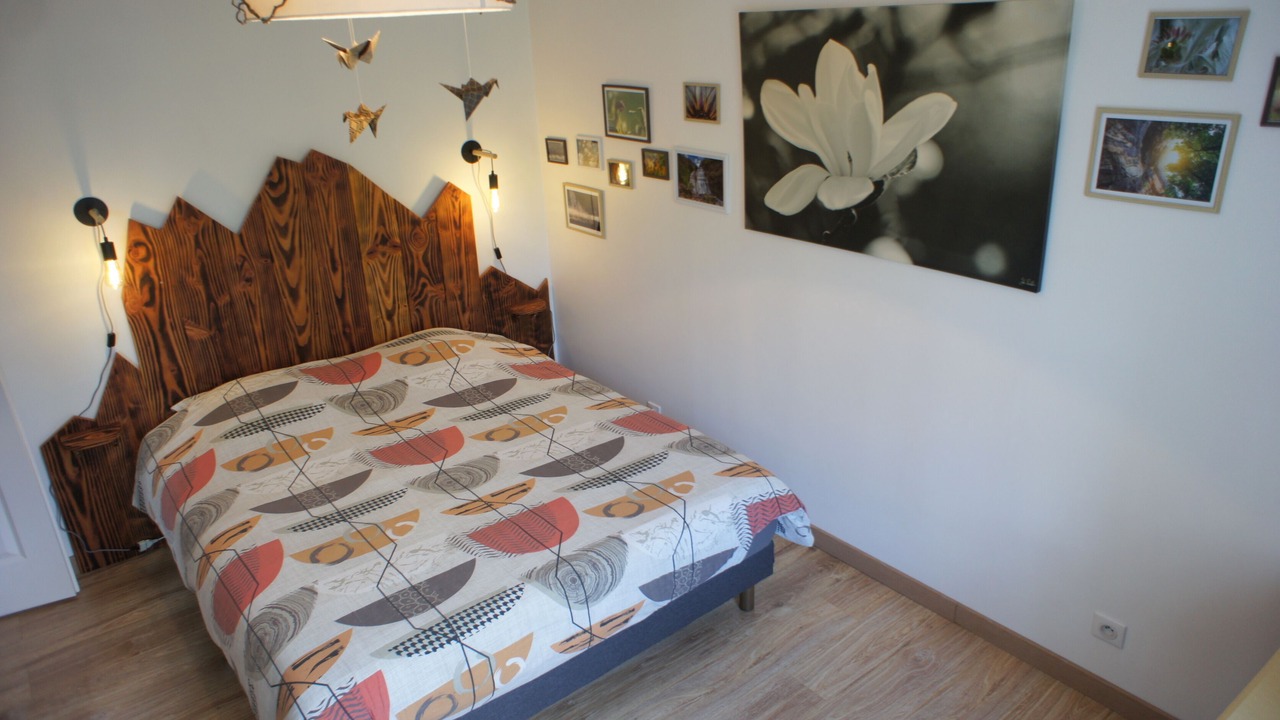 Photo of Bedroom in Pont-de-Poitte