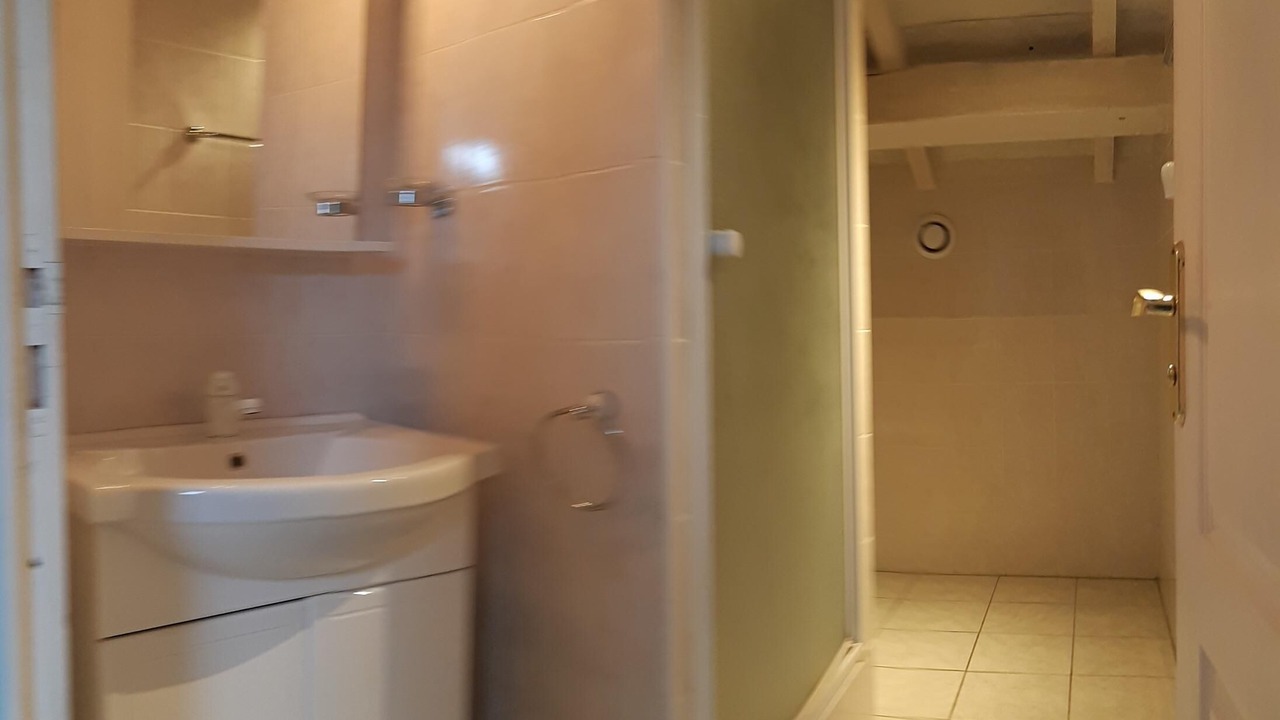 Photo of Bathroom in Domsure