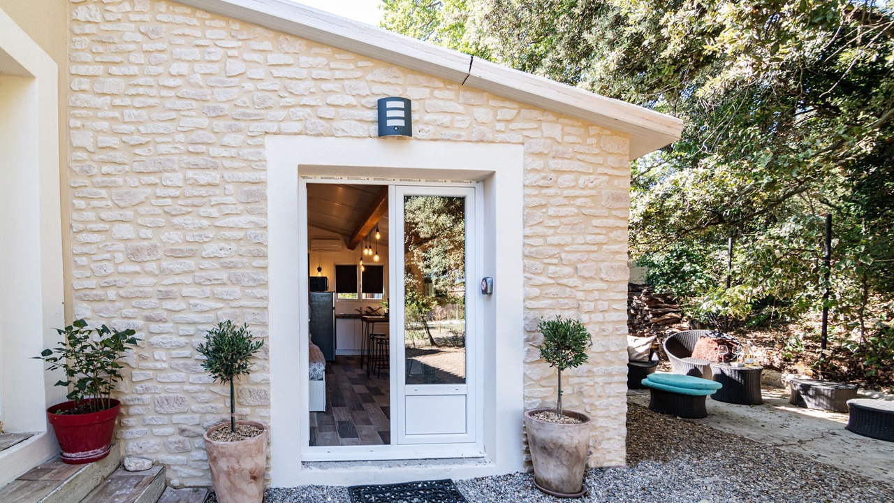 Photo of Outdoor in Suze-la-Rousse