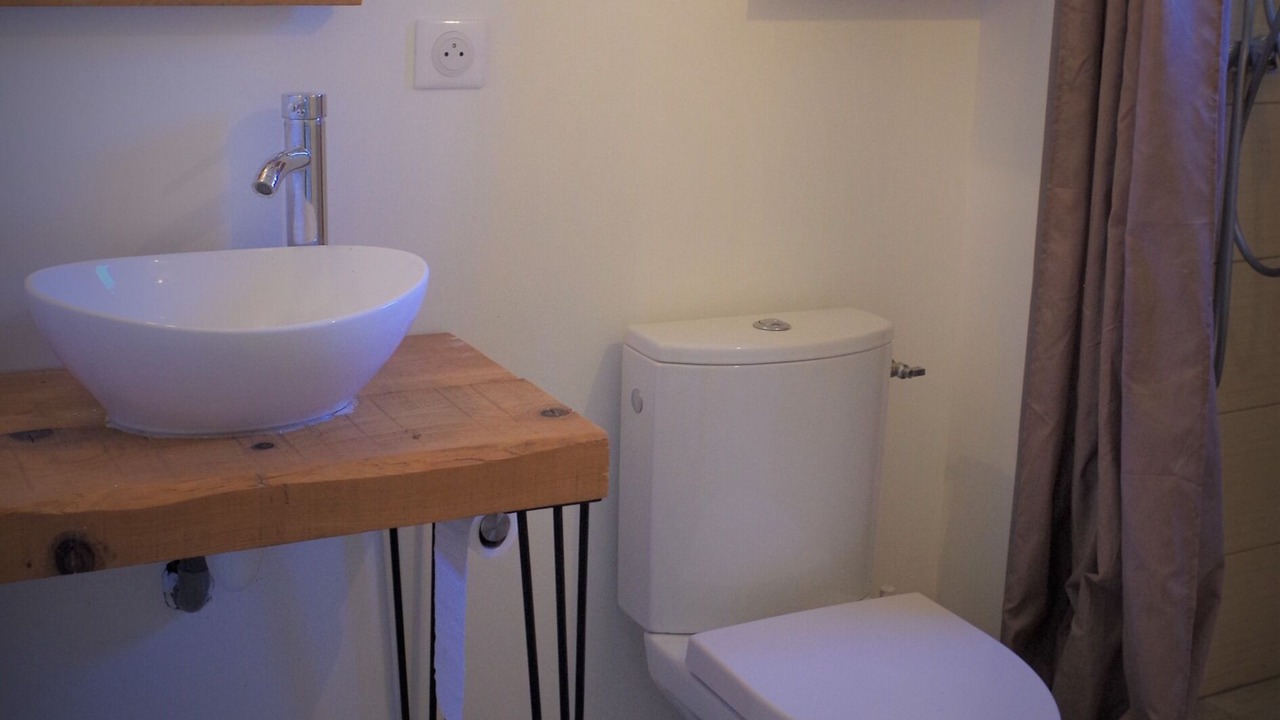 Photo of Bathroom in Suze-la-Rousse