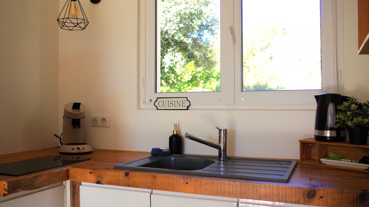 Photo of Kitchen in Suze-la-Rousse
