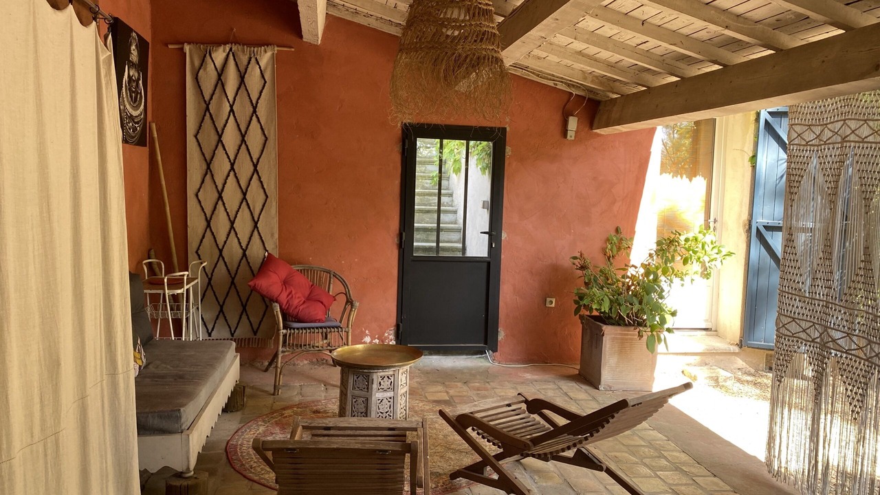 Photo of Patio Balcony in St.-Remy-de-Provence