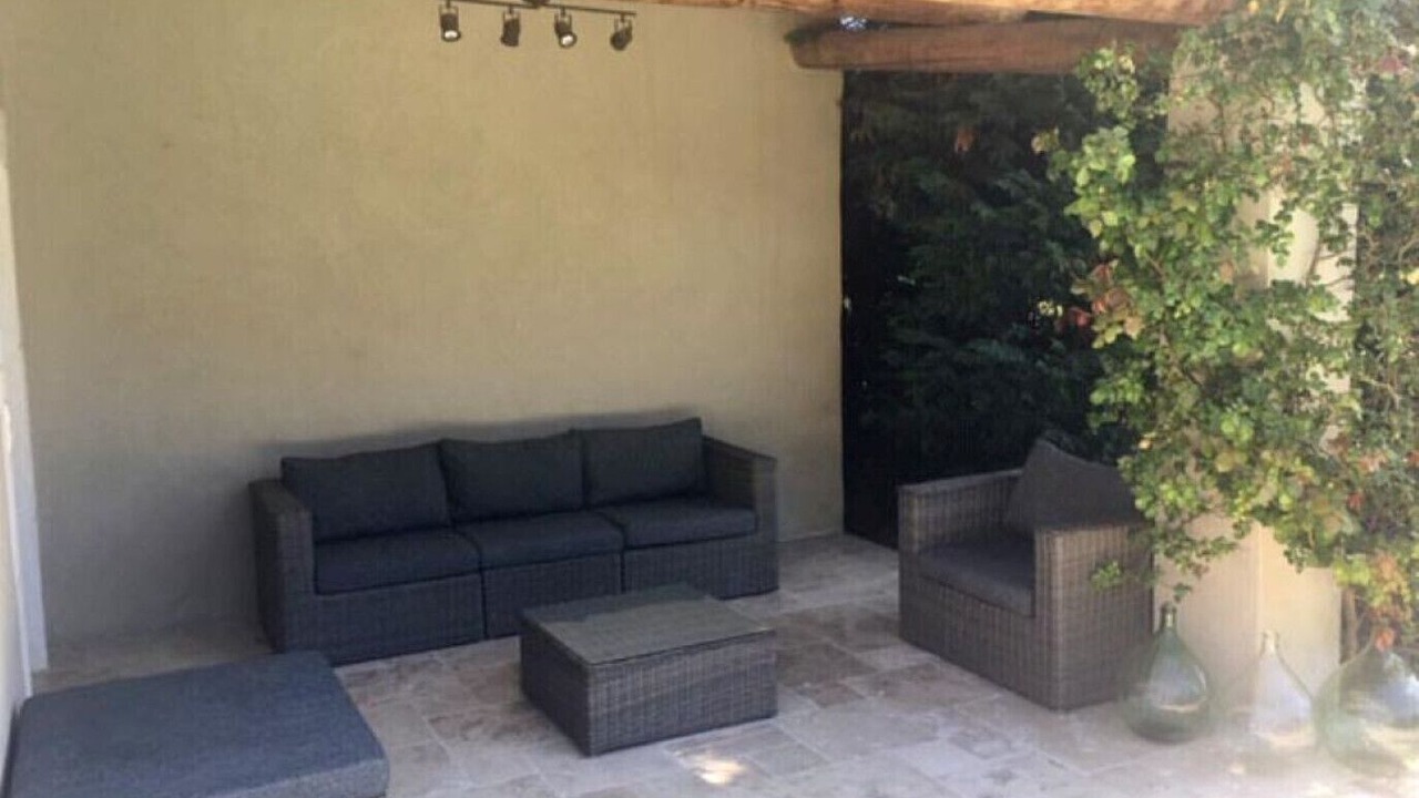 Photo of Patio Balcony in Plan-d'Orgon