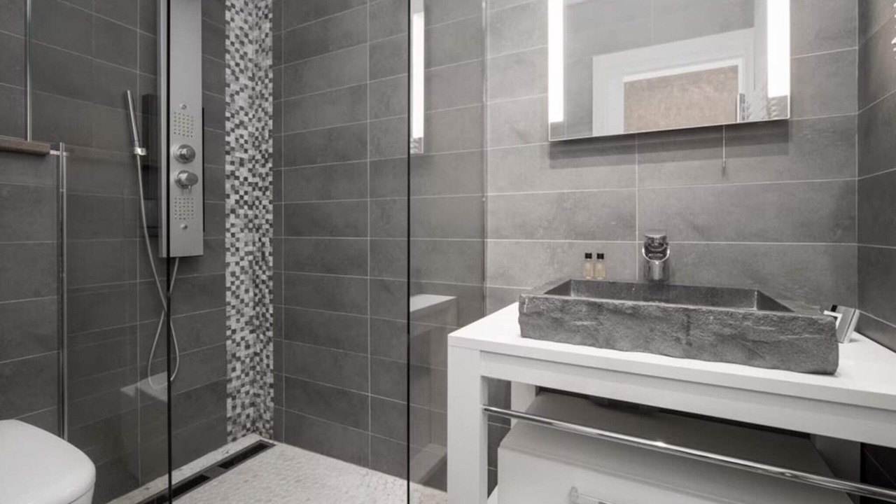 Photo of Bathroom in Tignes le Lac