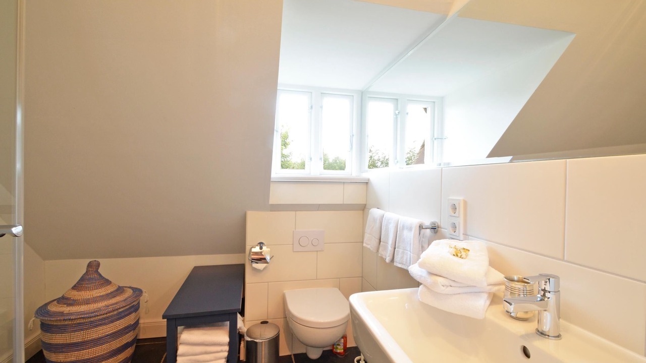 Photo of Bathroom in Midlum