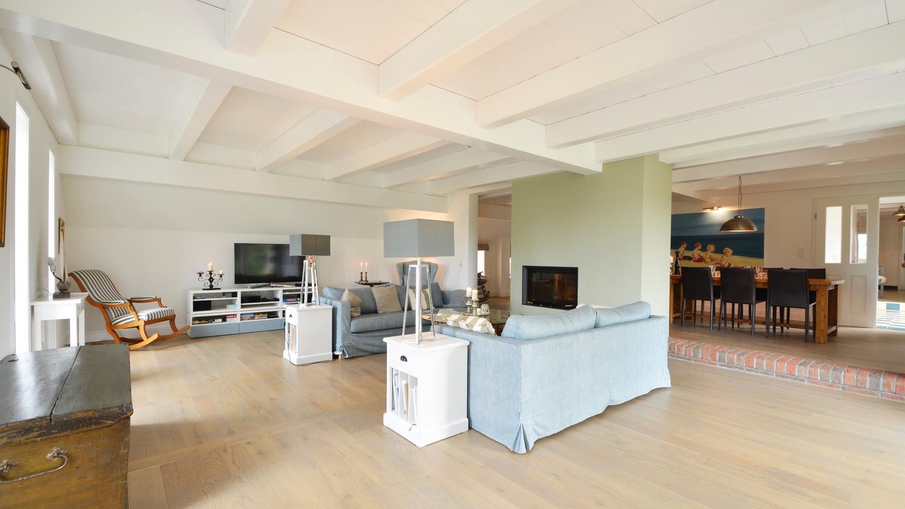 Photo of Livingroom in Midlum