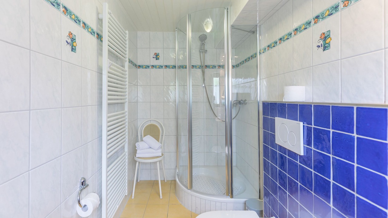 Photo of Bathroom in Emmelsbuell-Horsbuell