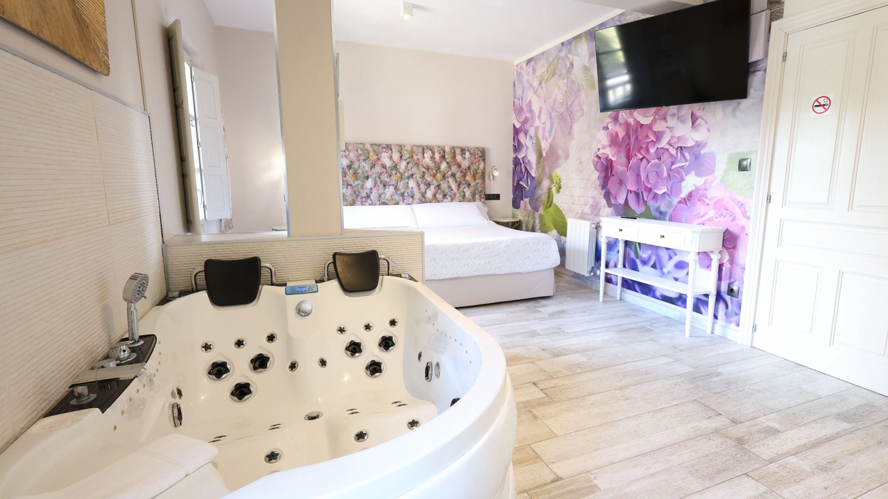Photo of Bedroom in Santillana del Mar
