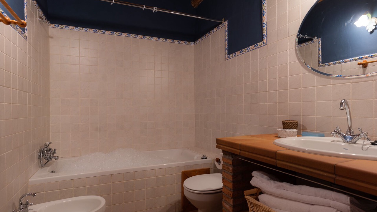Photo of Bathroom in Navarredonda de Gredos