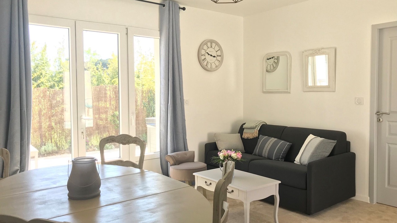 Photo of Livingroom in Arpaillargues-et-Aureillac