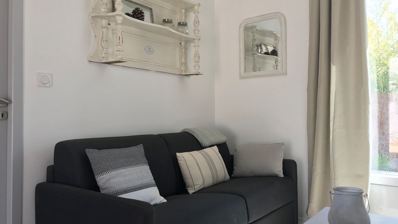 Photo of Livingroom in Arpaillargues-et-Aureillac
