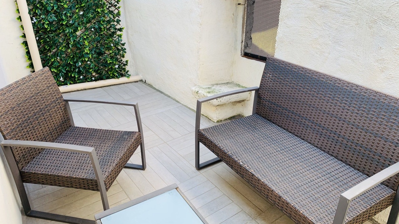 Photo of Patio Balcony in Chateauneuf-du-Rhone