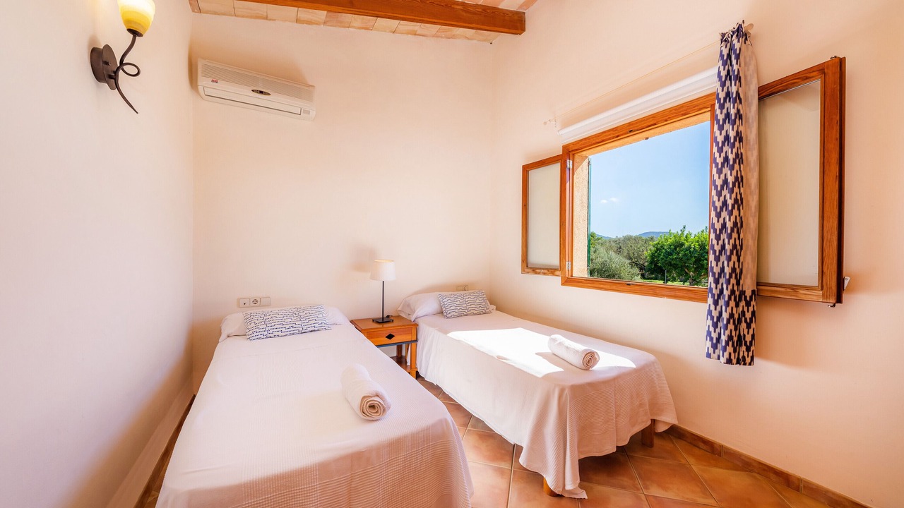 Photo of Bedroom in Algaida