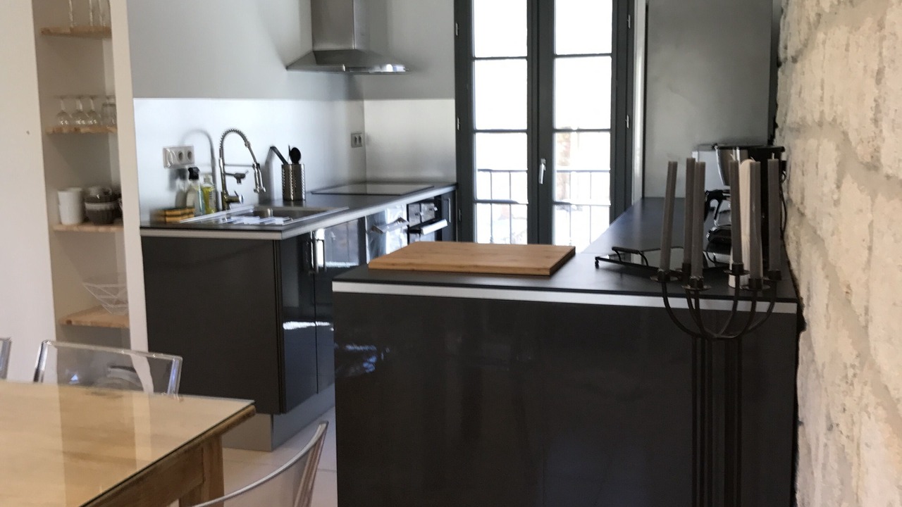 Photo of Kitchen in Aigues-Mortes Medieval City