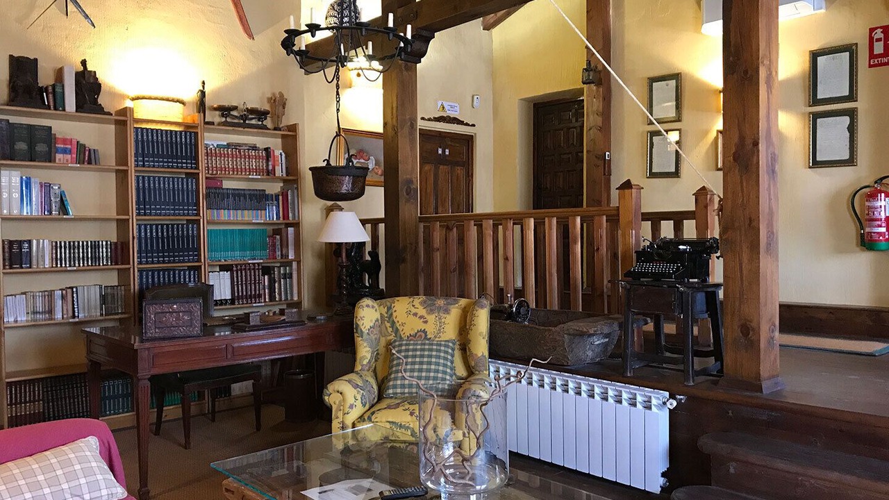 Photo of Livingroom in Mesones