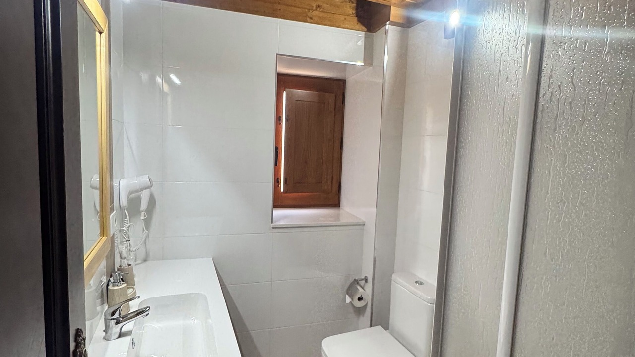 Photo of Bathroom in San Felices de los Gallegos