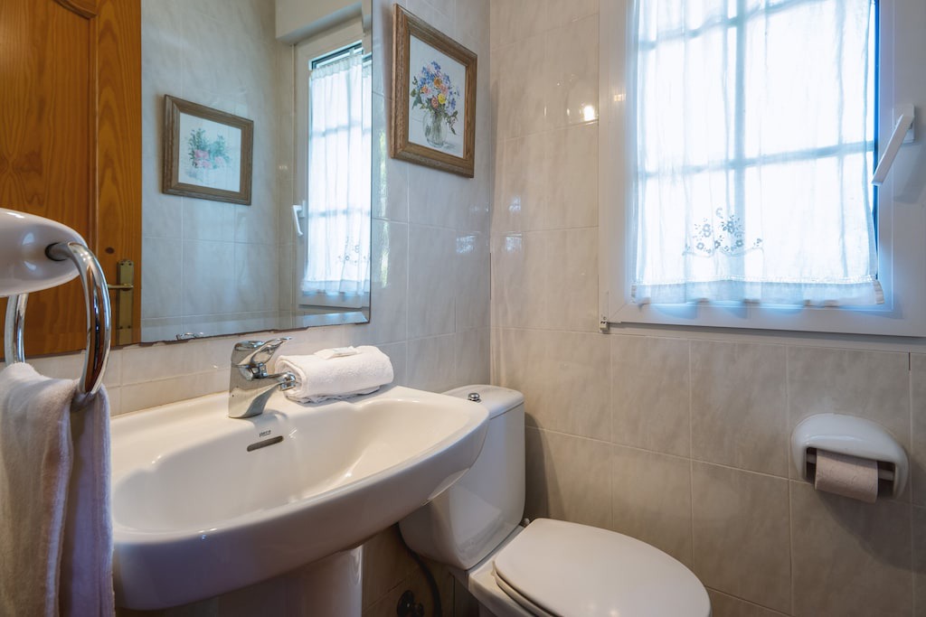 Photo of Bathroom in El Tosalet