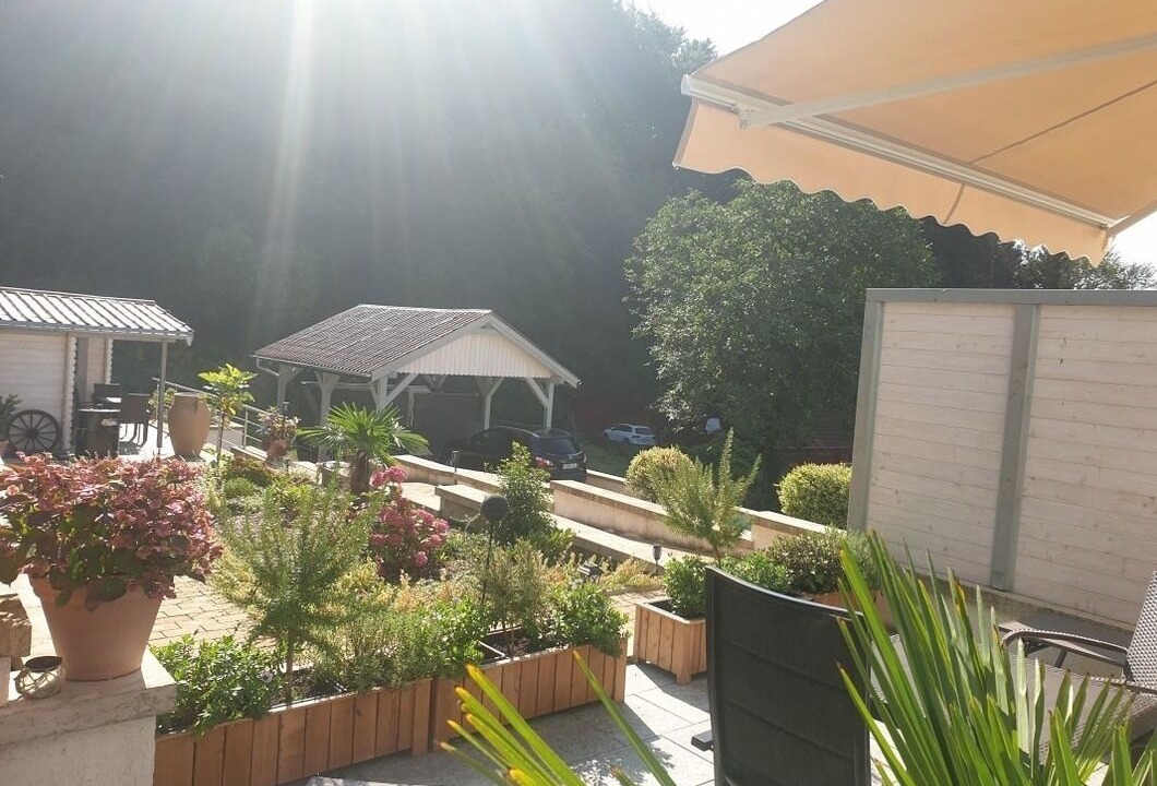 Photo of Outdoor in Auteal