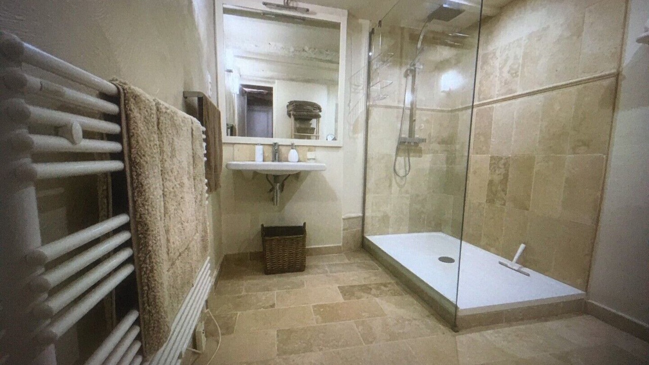 Photo of Bedroom in Blauvac