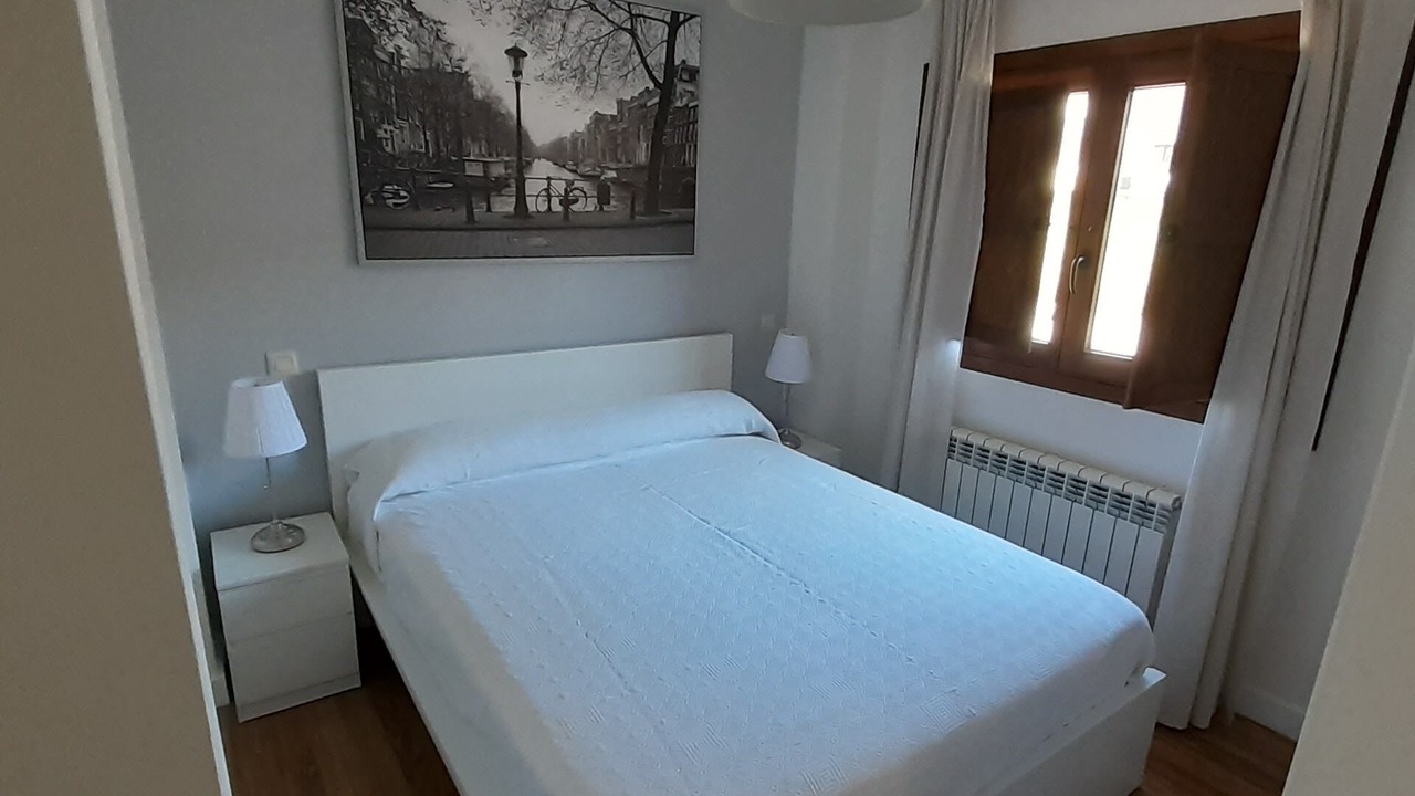 Photo of Bedroom in La Adrada
