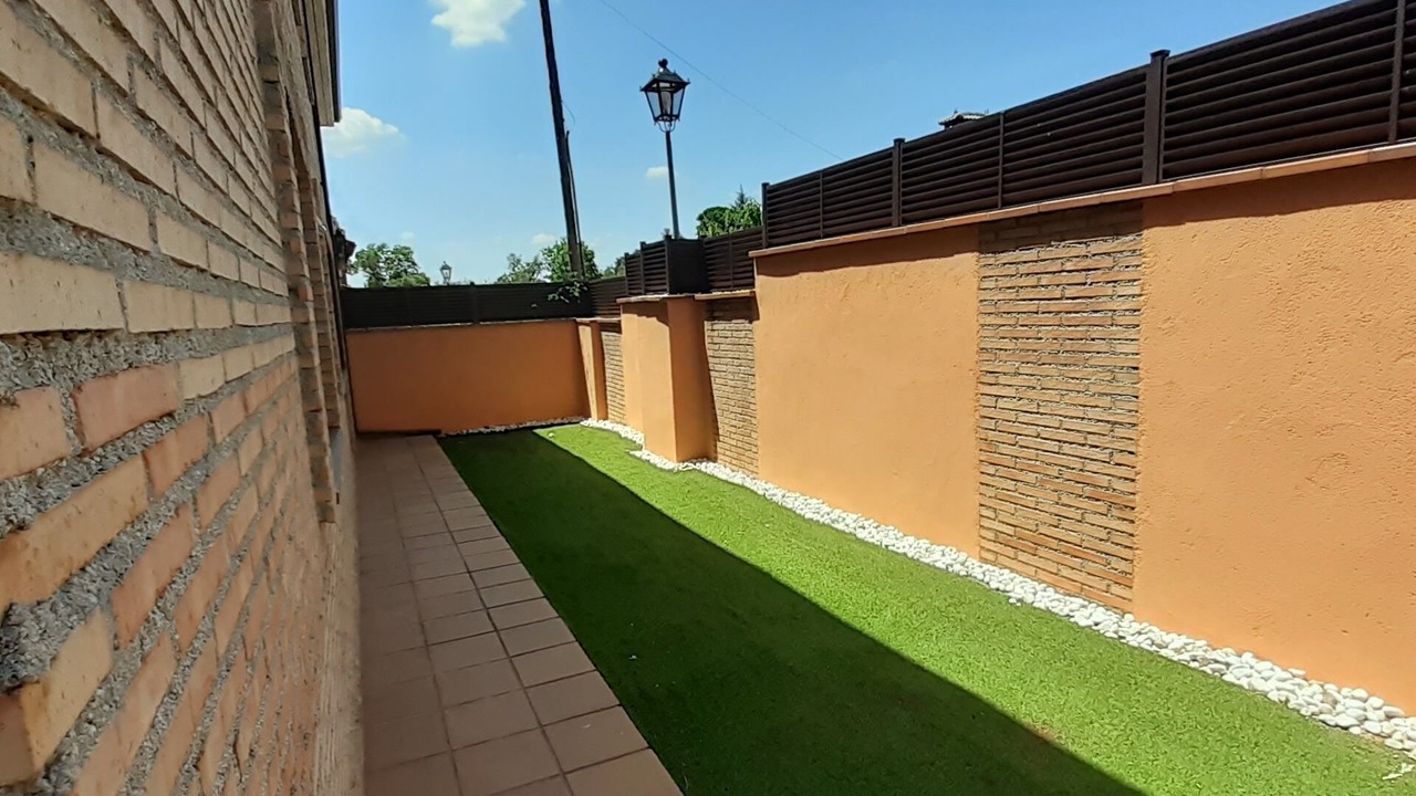 Photo of Outdoor in La Adrada