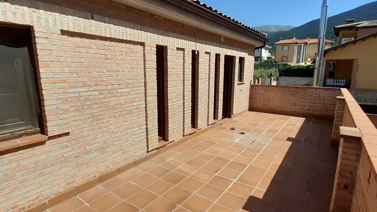 Photo of Outdoor in La Adrada