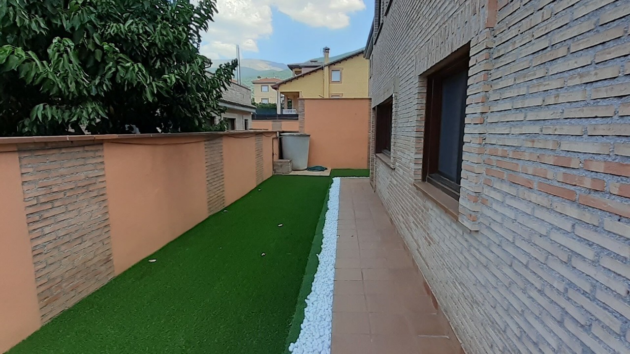 Photo of Outdoor in La Adrada